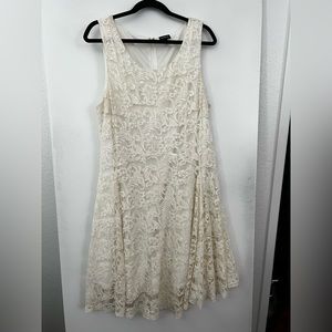 Size 2 torrid white lace dress